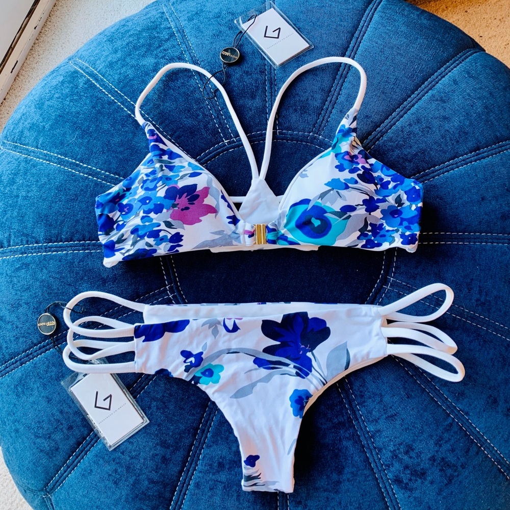 Khongboon Bikini - White/Blue/Purple Flowers - XS